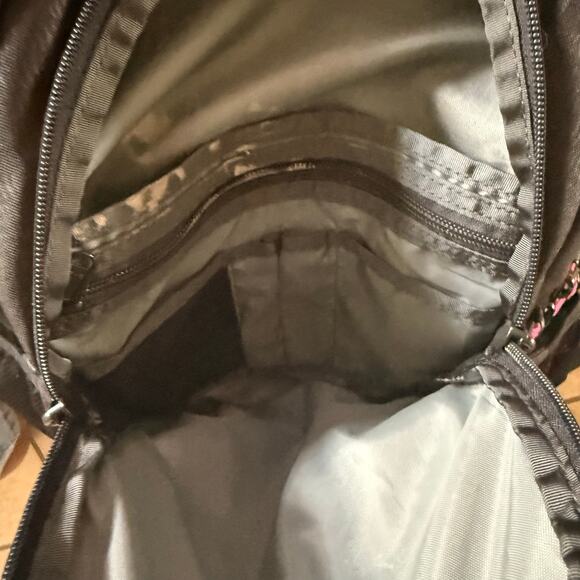 The North Face Padded Laptop Flexvent Vault Backpack Black/Pink main image 7